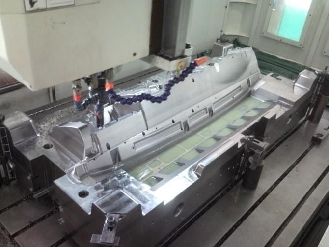 注塑成型模具與擠出成型模具的區(qū)別